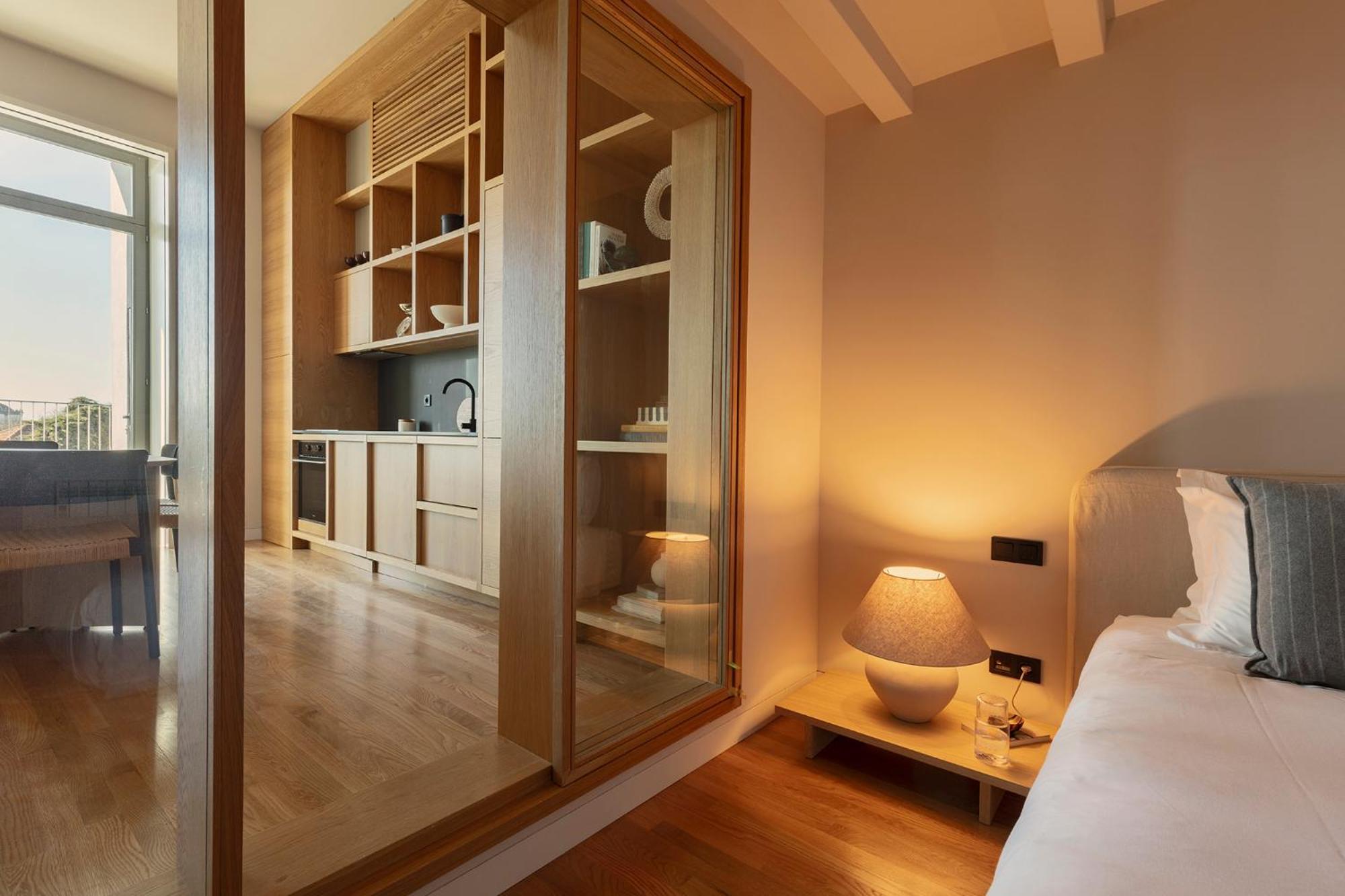 Vandoma Living Suites ポルト 部屋 写真